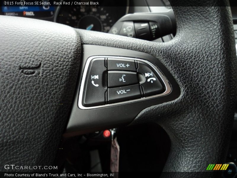 Race Red / Charcoal Black 2015 Ford Focus SE Sedan