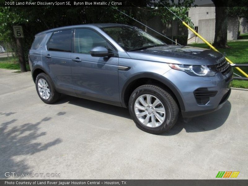 Byron Blue Metallic / Cirrus 2018 Land Rover Discovery Sport SE