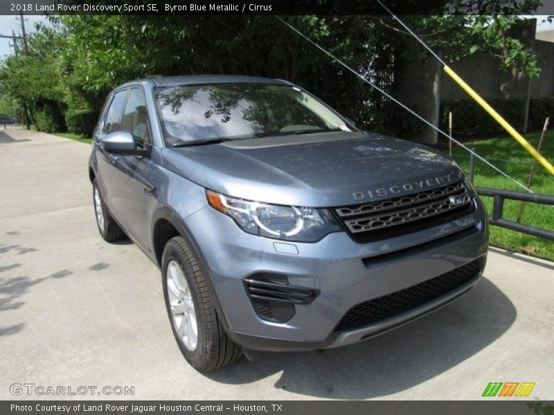 Byron Blue Metallic / Cirrus 2018 Land Rover Discovery Sport SE