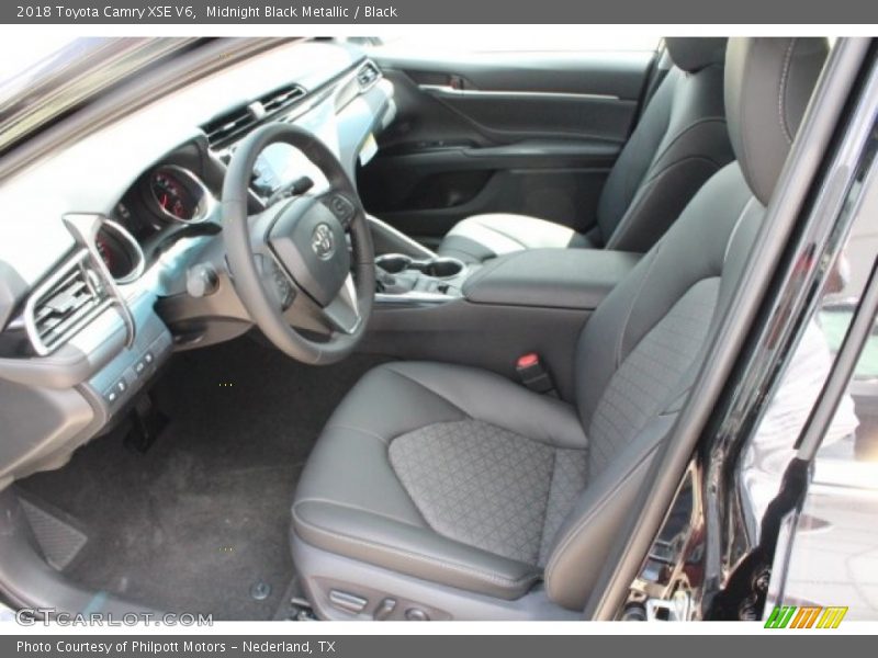 Midnight Black Metallic / Black 2018 Toyota Camry XSE V6