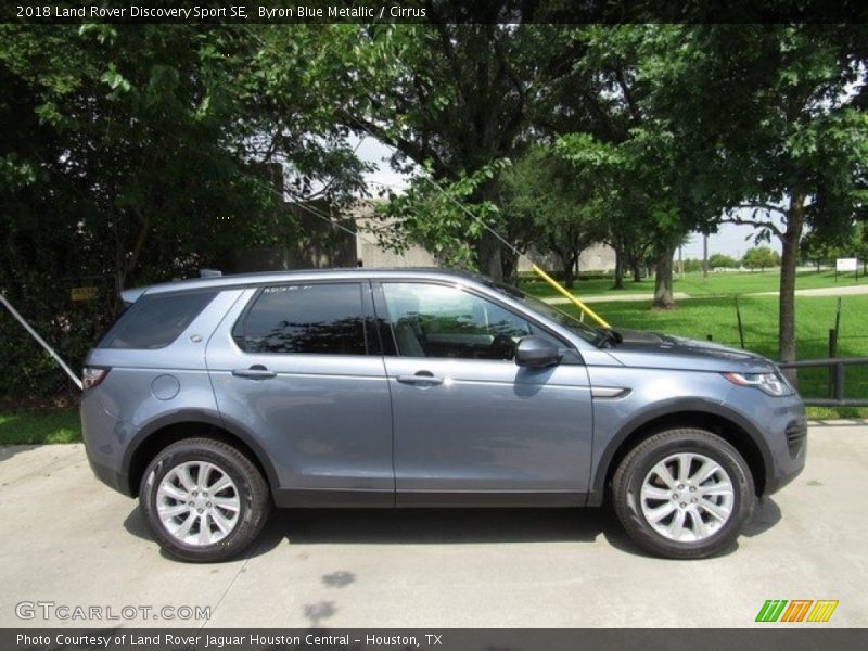 Byron Blue Metallic / Cirrus 2018 Land Rover Discovery Sport SE