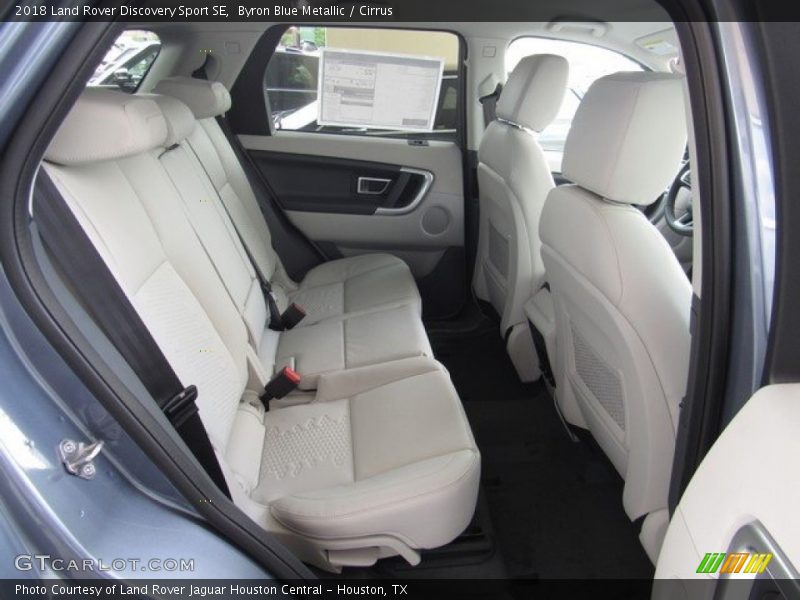 Byron Blue Metallic / Cirrus 2018 Land Rover Discovery Sport SE