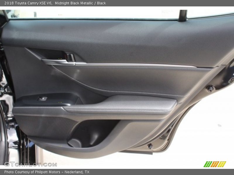 Midnight Black Metallic / Black 2018 Toyota Camry XSE V6