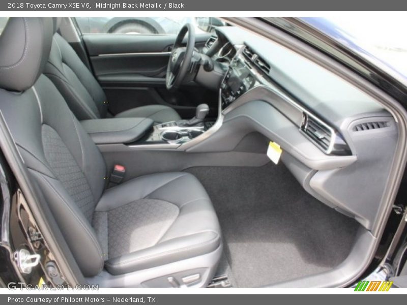 Midnight Black Metallic / Black 2018 Toyota Camry XSE V6