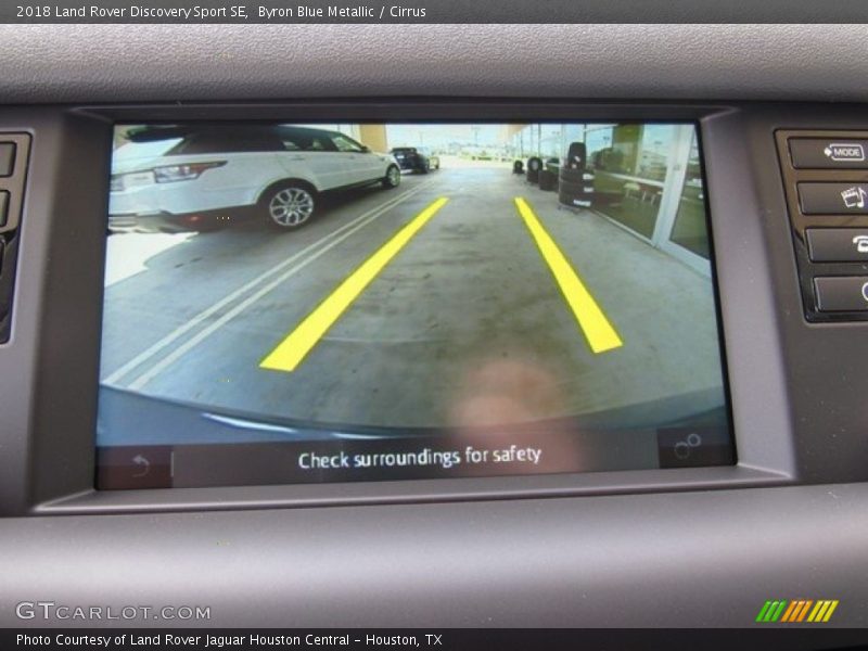 Byron Blue Metallic / Cirrus 2018 Land Rover Discovery Sport SE