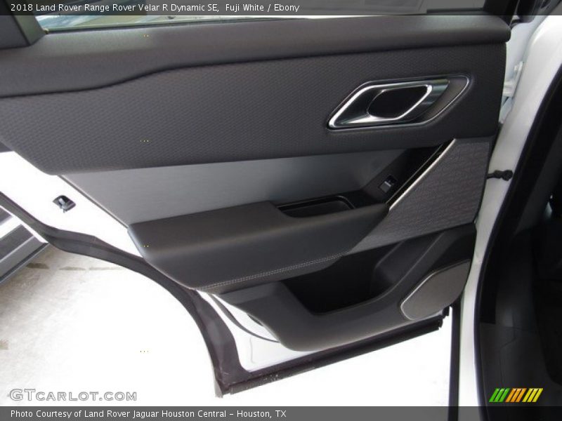 Fuji White / Ebony 2018 Land Rover Range Rover Velar R Dynamic SE