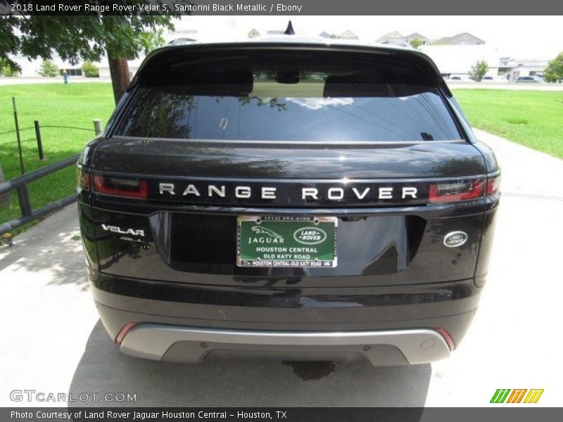 Santorini Black Metallic / Ebony 2018 Land Rover Range Rover Velar S