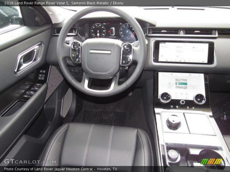 Santorini Black Metallic / Ebony 2018 Land Rover Range Rover Velar S