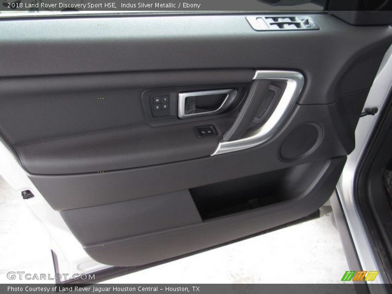 Indus Silver Metallic / Ebony 2018 Land Rover Discovery Sport HSE