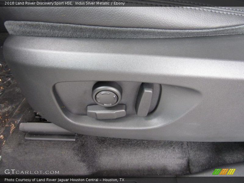 Indus Silver Metallic / Ebony 2018 Land Rover Discovery Sport HSE