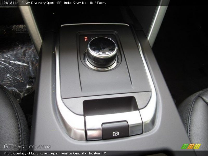 Indus Silver Metallic / Ebony 2018 Land Rover Discovery Sport HSE