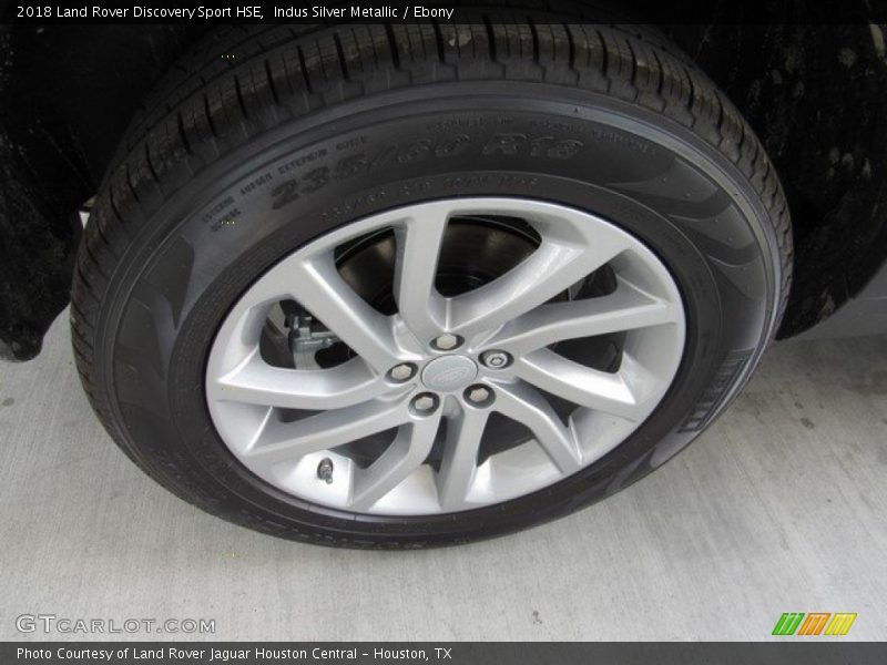 Indus Silver Metallic / Ebony 2018 Land Rover Discovery Sport HSE