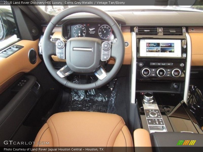 Corris Grey Metallic / Vintage Tan/Ebony 2018 Land Rover Discovery HSE Luxury
