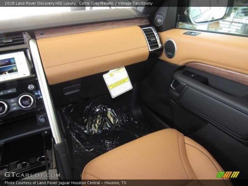 Corris Grey Metallic / Vintage Tan/Ebony 2018 Land Rover Discovery HSE Luxury
