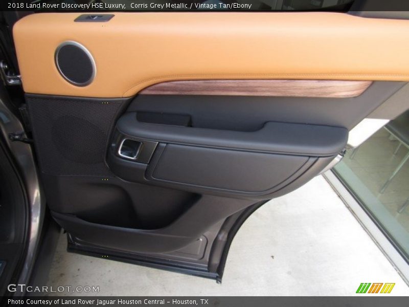 Corris Grey Metallic / Vintage Tan/Ebony 2018 Land Rover Discovery HSE Luxury