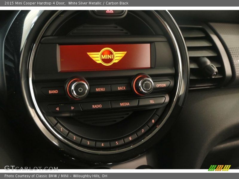 White Silver Metallic / Carbon Black 2015 Mini Cooper Hardtop 4 Door