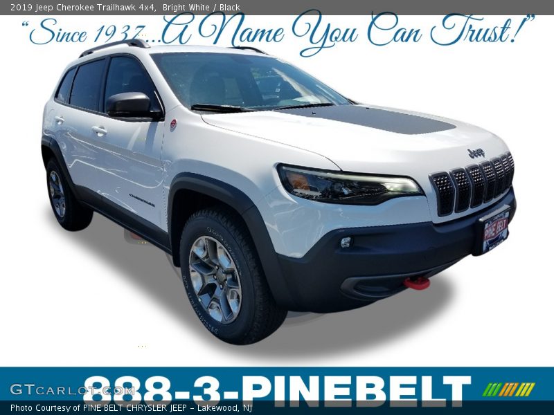 Bright White / Black 2019 Jeep Cherokee Trailhawk 4x4