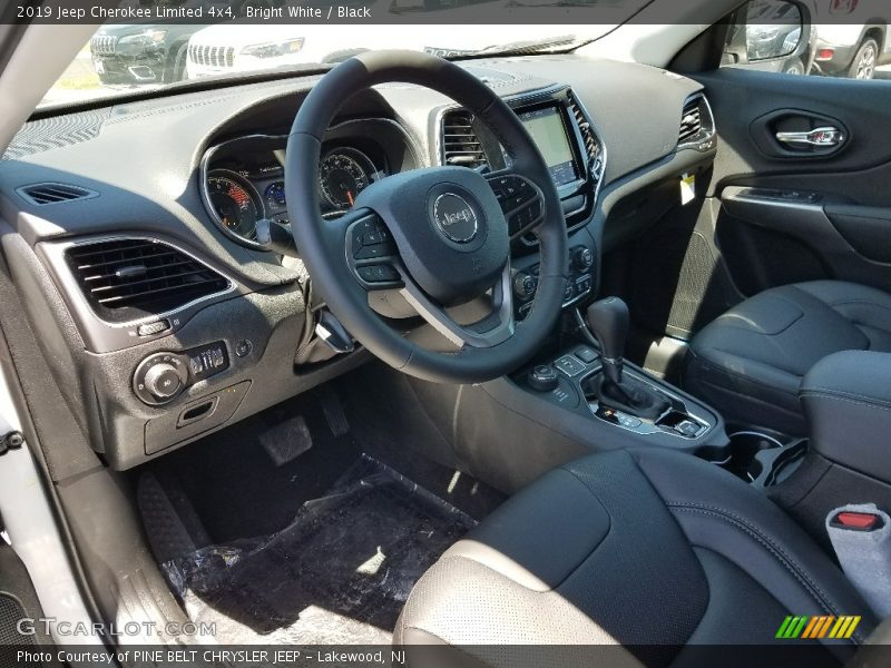 Bright White / Black 2019 Jeep Cherokee Limited 4x4