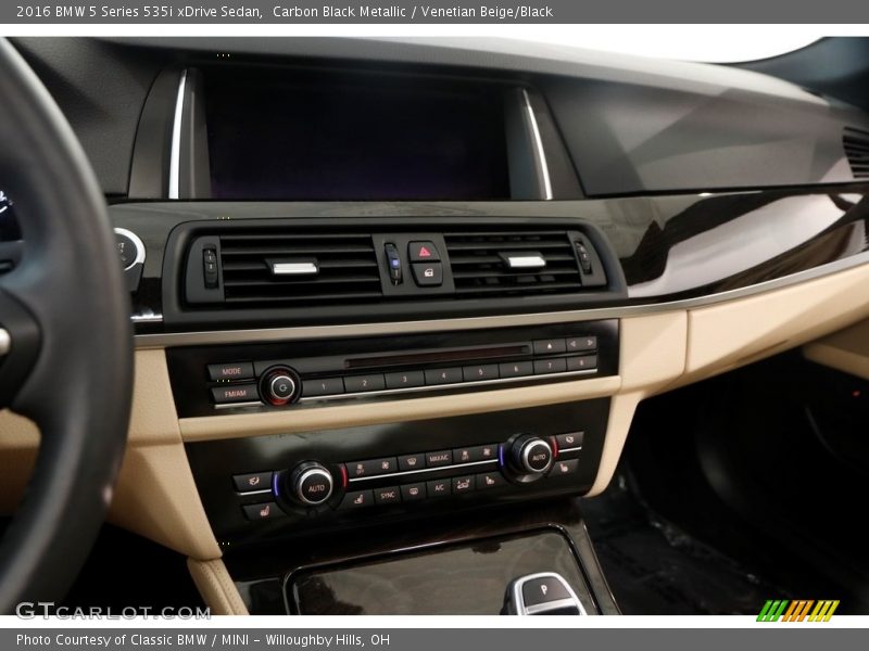 Carbon Black Metallic / Venetian Beige/Black 2016 BMW 5 Series 535i xDrive Sedan