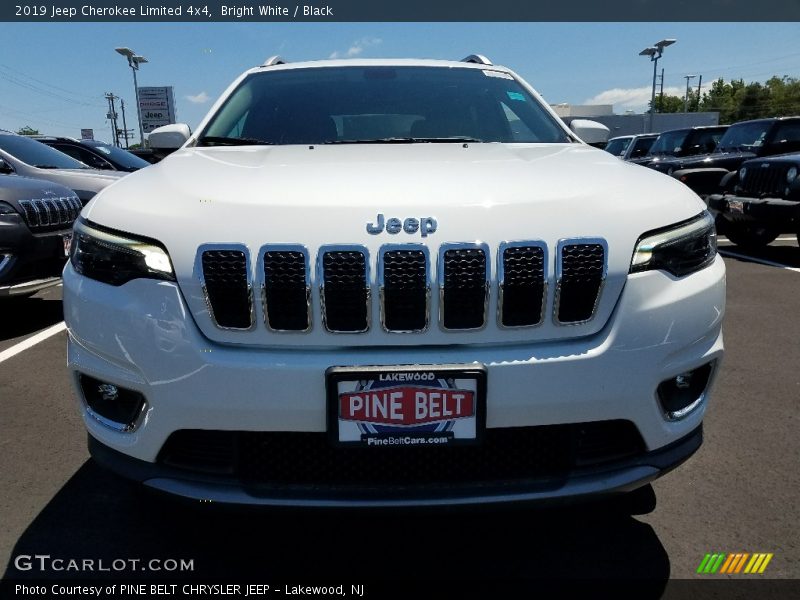 Bright White / Black 2019 Jeep Cherokee Limited 4x4