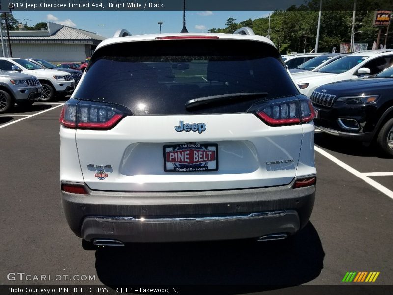 Bright White / Black 2019 Jeep Cherokee Limited 4x4