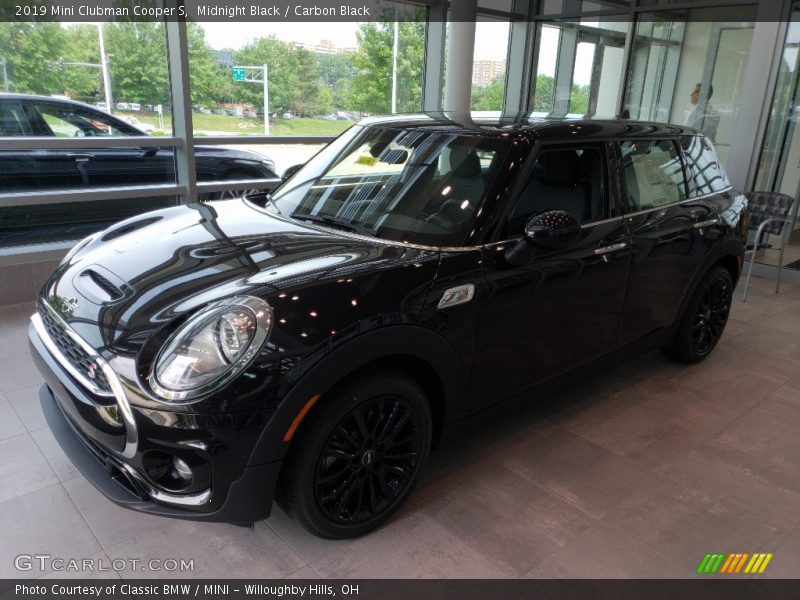 Midnight Black / Carbon Black 2019 Mini Clubman Cooper S