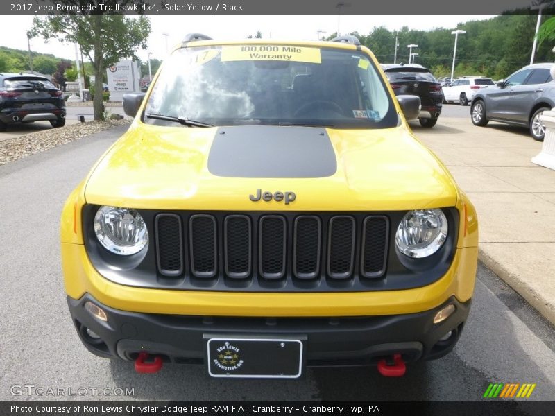 Solar Yellow / Black 2017 Jeep Renegade Trailhawk 4x4