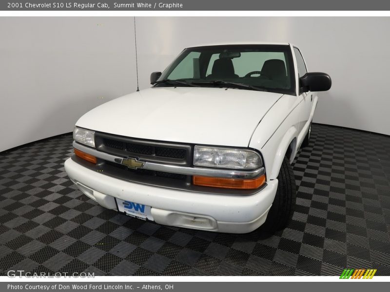 Summit White / Graphite 2001 Chevrolet S10 LS Regular Cab