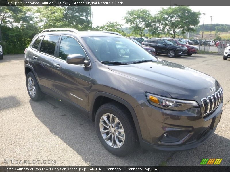 Granite Crystal Metallic / Black 2019 Jeep Cherokee Latitude Plus 4x4