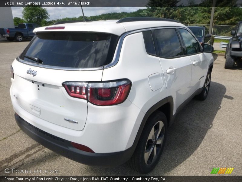 White / Black 2018 Jeep Compass Latitude 4x4