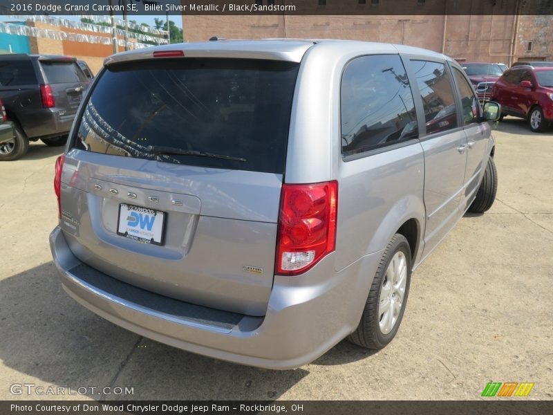 Billet Silver Metallic / Black/Sandstorm 2016 Dodge Grand Caravan SE