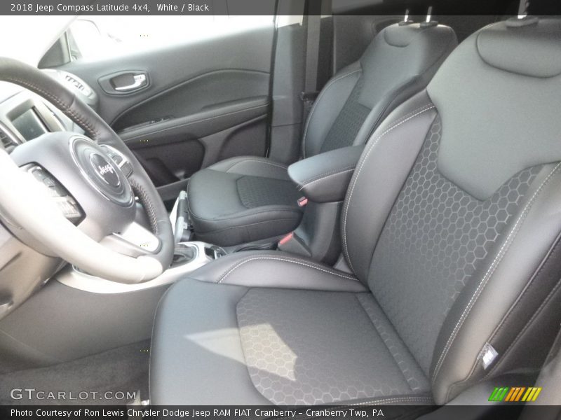 White / Black 2018 Jeep Compass Latitude 4x4