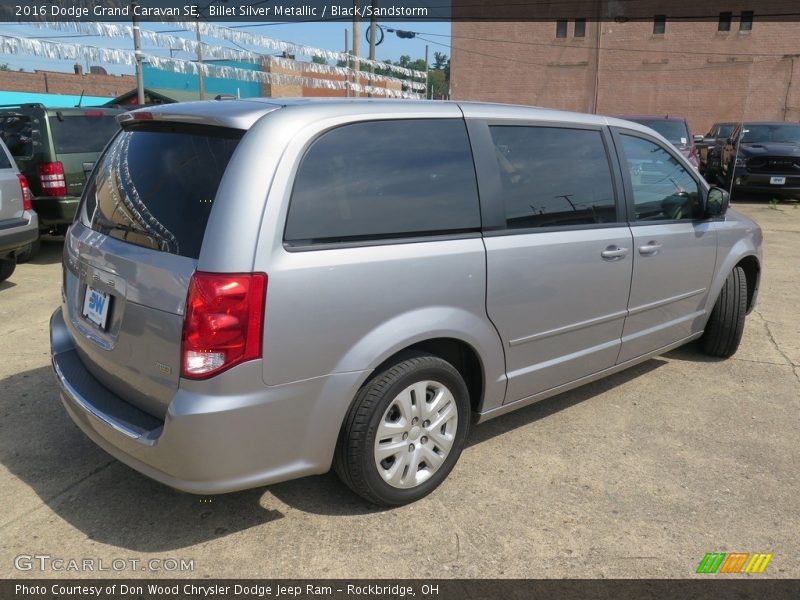Billet Silver Metallic / Black/Sandstorm 2016 Dodge Grand Caravan SE