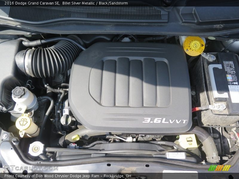 Billet Silver Metallic / Black/Sandstorm 2016 Dodge Grand Caravan SE