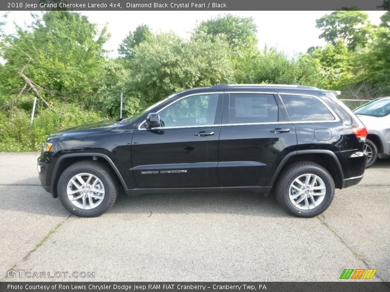 Diamond Black Crystal Pearl / Black 2018 Jeep Grand Cherokee Laredo 4x4