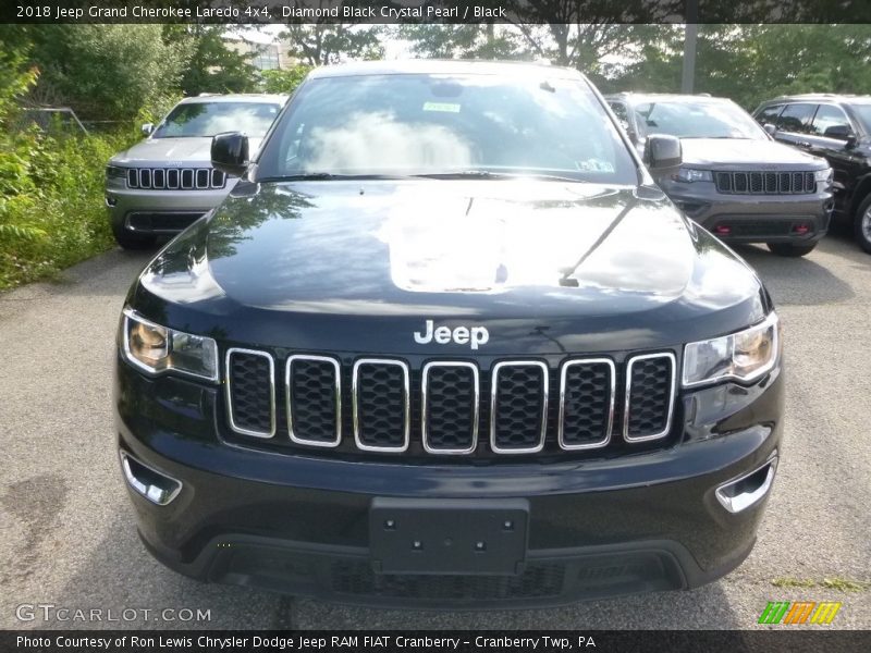 Diamond Black Crystal Pearl / Black 2018 Jeep Grand Cherokee Laredo 4x4