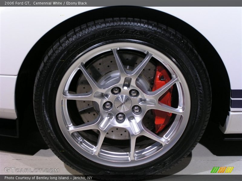 2006 Ford GT, Centennial White/Sonic Blue  / Ebony Black Leather, Wheel - 2006 Ford GT 