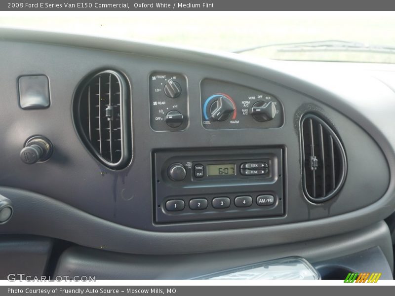 Oxford White / Medium Flint 2008 Ford E Series Van E150 Commercial