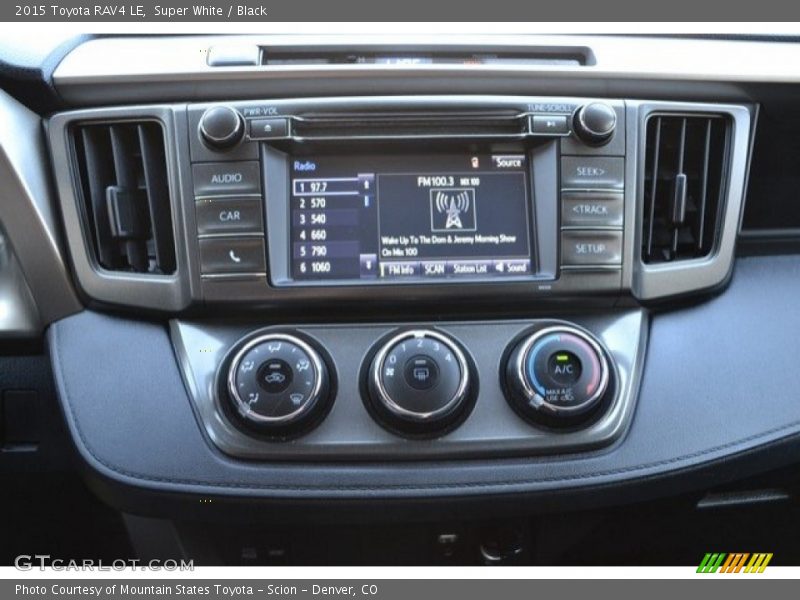 Super White / Black 2015 Toyota RAV4 LE