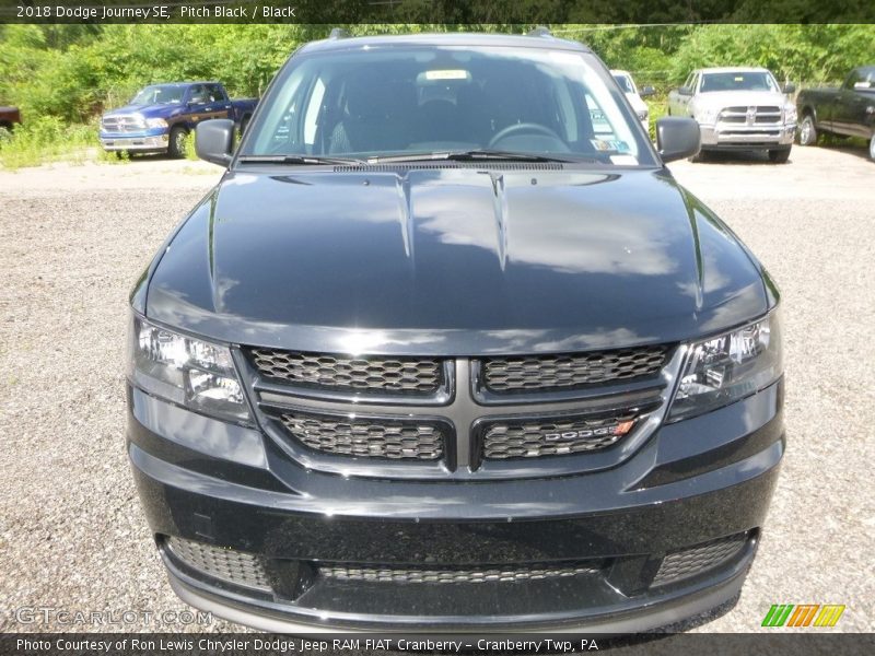 Pitch Black / Black 2018 Dodge Journey SE