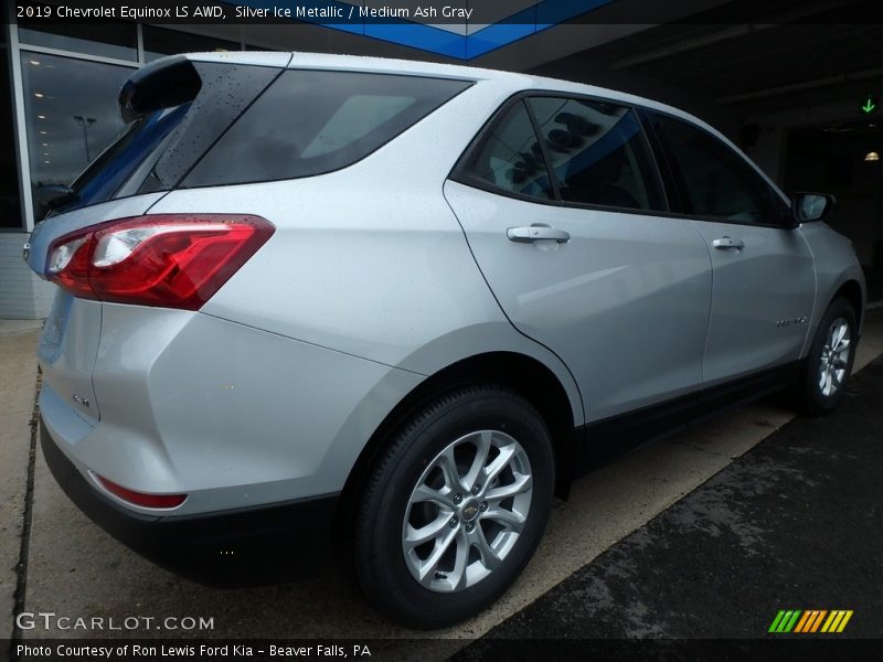 Silver Ice Metallic / Medium Ash Gray 2019 Chevrolet Equinox LS AWD
