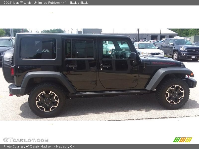 Black / Black 2016 Jeep Wrangler Unlimited Rubicon 4x4