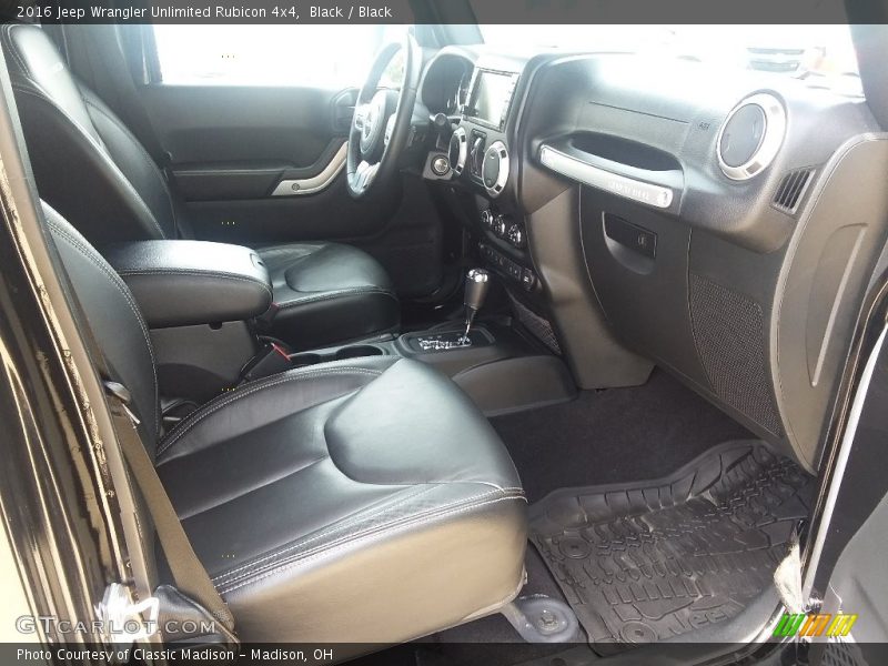 Black / Black 2016 Jeep Wrangler Unlimited Rubicon 4x4