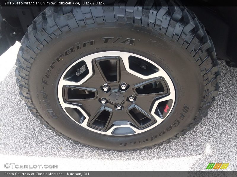 Black / Black 2016 Jeep Wrangler Unlimited Rubicon 4x4