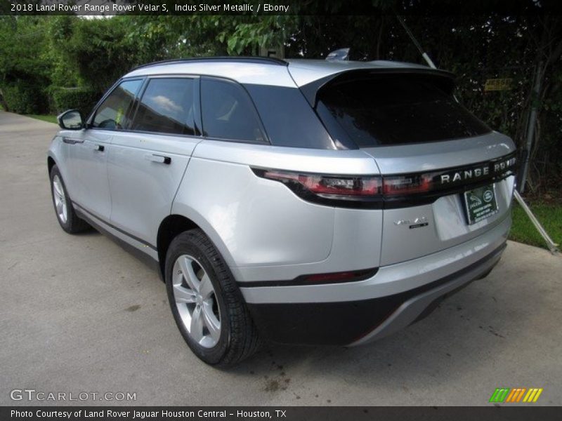 Indus Silver Metallic / Ebony 2018 Land Rover Range Rover Velar S