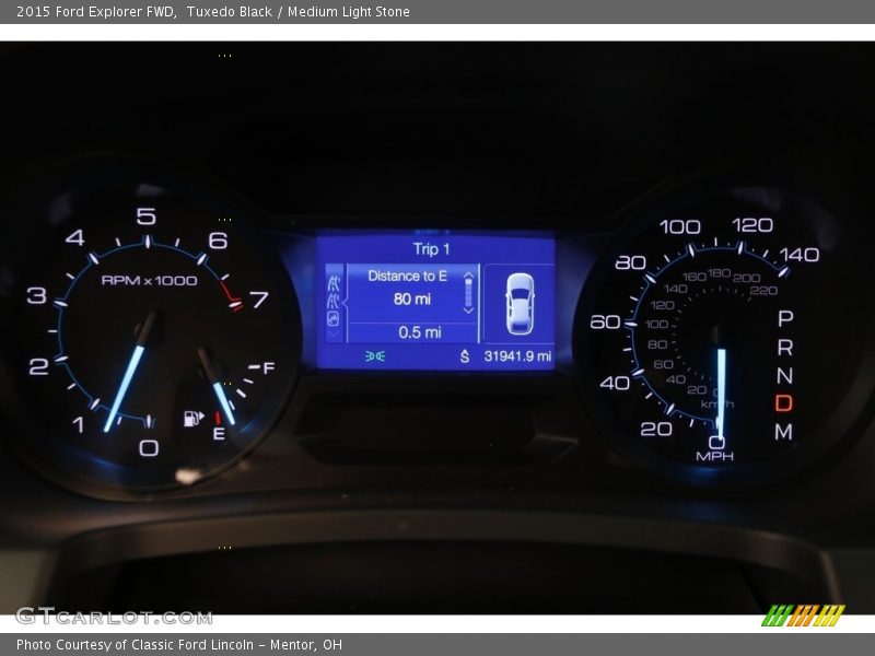 Tuxedo Black / Medium Light Stone 2015 Ford Explorer FWD