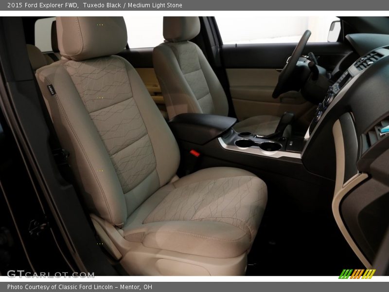 Tuxedo Black / Medium Light Stone 2015 Ford Explorer FWD