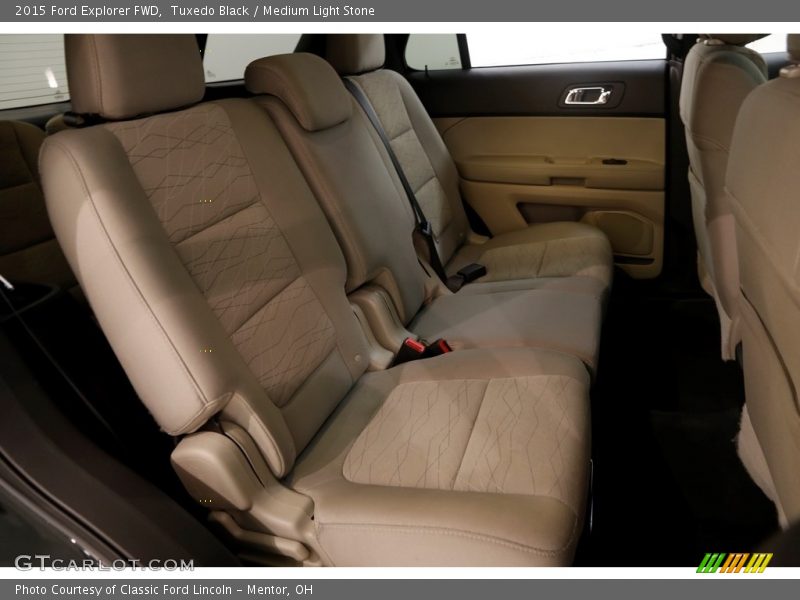 Tuxedo Black / Medium Light Stone 2015 Ford Explorer FWD