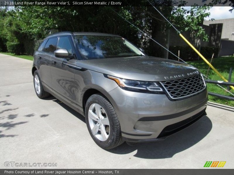 Silicon Silver Metallic / Ebony 2018 Land Rover Range Rover Velar S