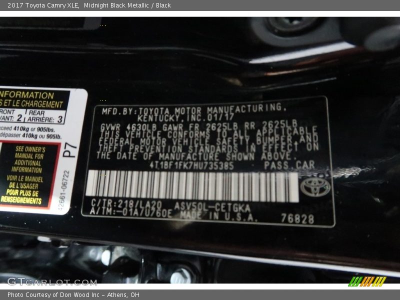 Midnight Black Metallic / Black 2017 Toyota Camry XLE